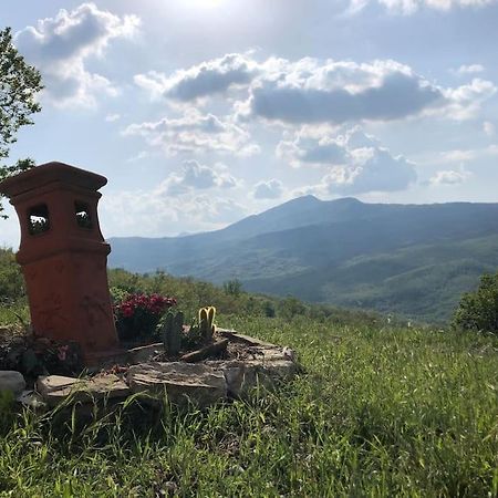Vila La Casa Sulla Collina Varsi Exteriér fotografie